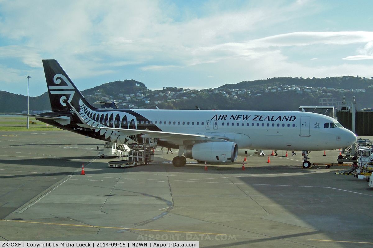 ZK-OXF, 2014 Airbus A320-232 C/N 6182, At Wellington
