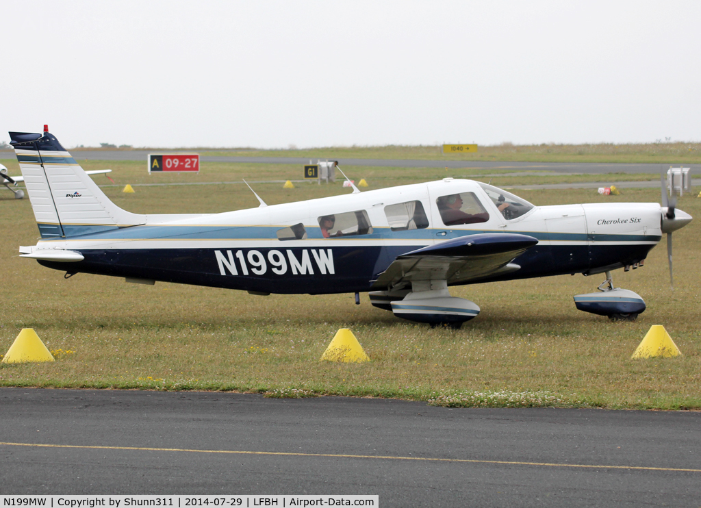 N199MW, 1979 Piper PA-32-300 Cherokee Six C/N 32-7940219, Parked on the grass...