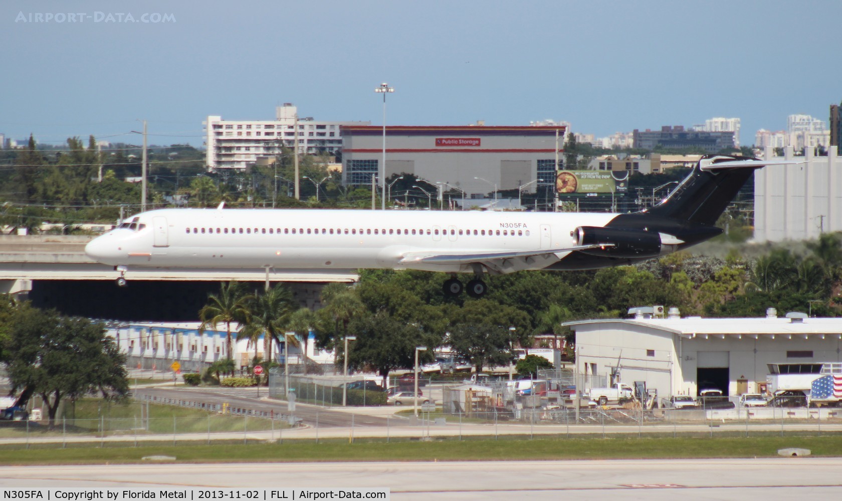 N305FA, 1986 McDonnell Douglas MD-83 (DC-9-83) C/N 49398, Falcon MD-83