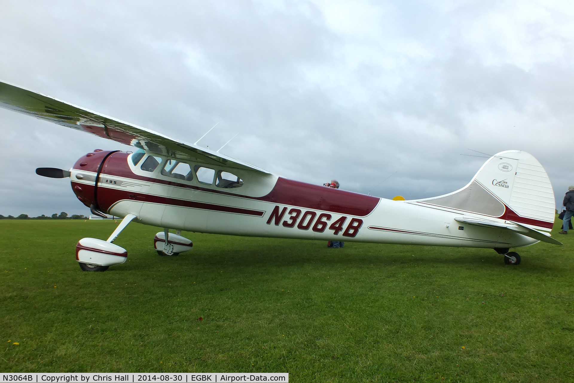 N3064B, 1952 Cessna 195B Businessliner C/N 7947, at the LAA Rally 2014, Sywell