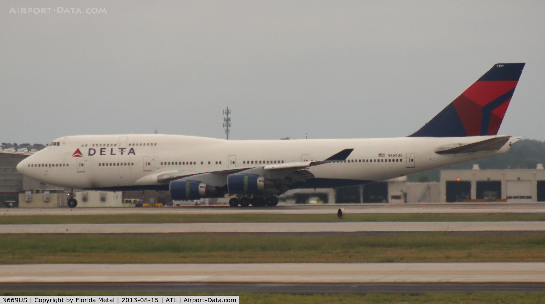 N669US, 1990 Boeing 747-451 C/N 24224, Delta 747-400