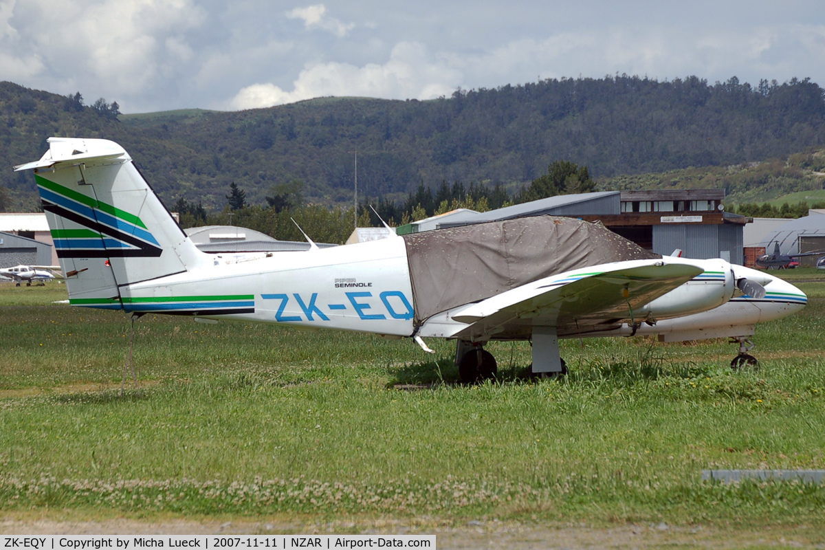 ZK-EQY, Piper PA-44-180T Turbo Seminole C/N 44-8107020, At Ardmore