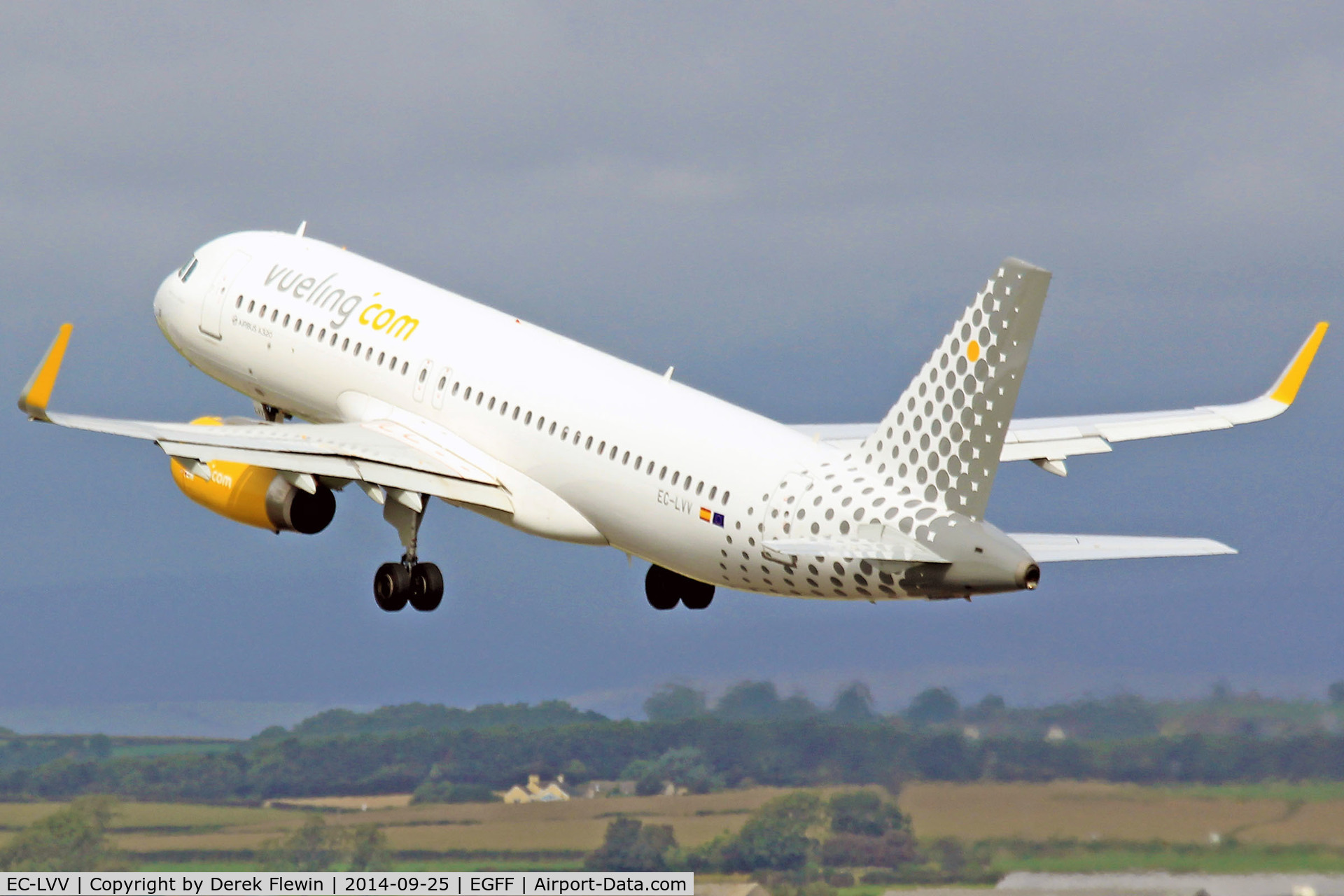 EC-LVV, 2013 Airbus A320-232 C/N 5620, A320-232SL, Vueling Airlines, previously F-WWII, callsign Vueling 1261, departing runway 30 at EGFF en-route to Malaga.