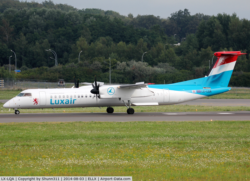 LX-LQA, 2014 De Havilland Canada DHC-8-402 Dash 8 C/N 4468, Ready for take off rwy 24