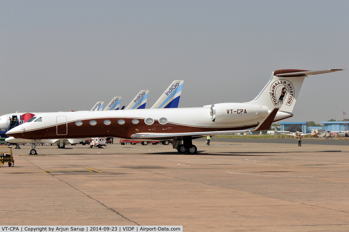 VT-CPA, 2013 Gulfstream Aerospace V-SP G550 C/N 5427, Parked on the tarmac at IGIA T-1.