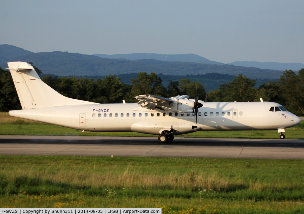 F-GVZS, 2007 ATR 72-212A C/N 761, Landing rwy 16