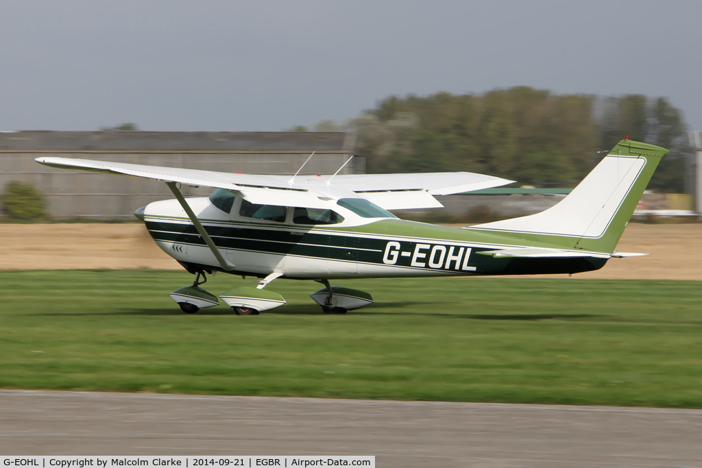 G-EOHL, 1968 Cessna 182L Skylane C/N 182-59279, Cessna 182L Skylane at the Real Aeroplane Club's Helicopter Fly-In, Breighton Airfield, North Yorkshire, September 21st 2014.