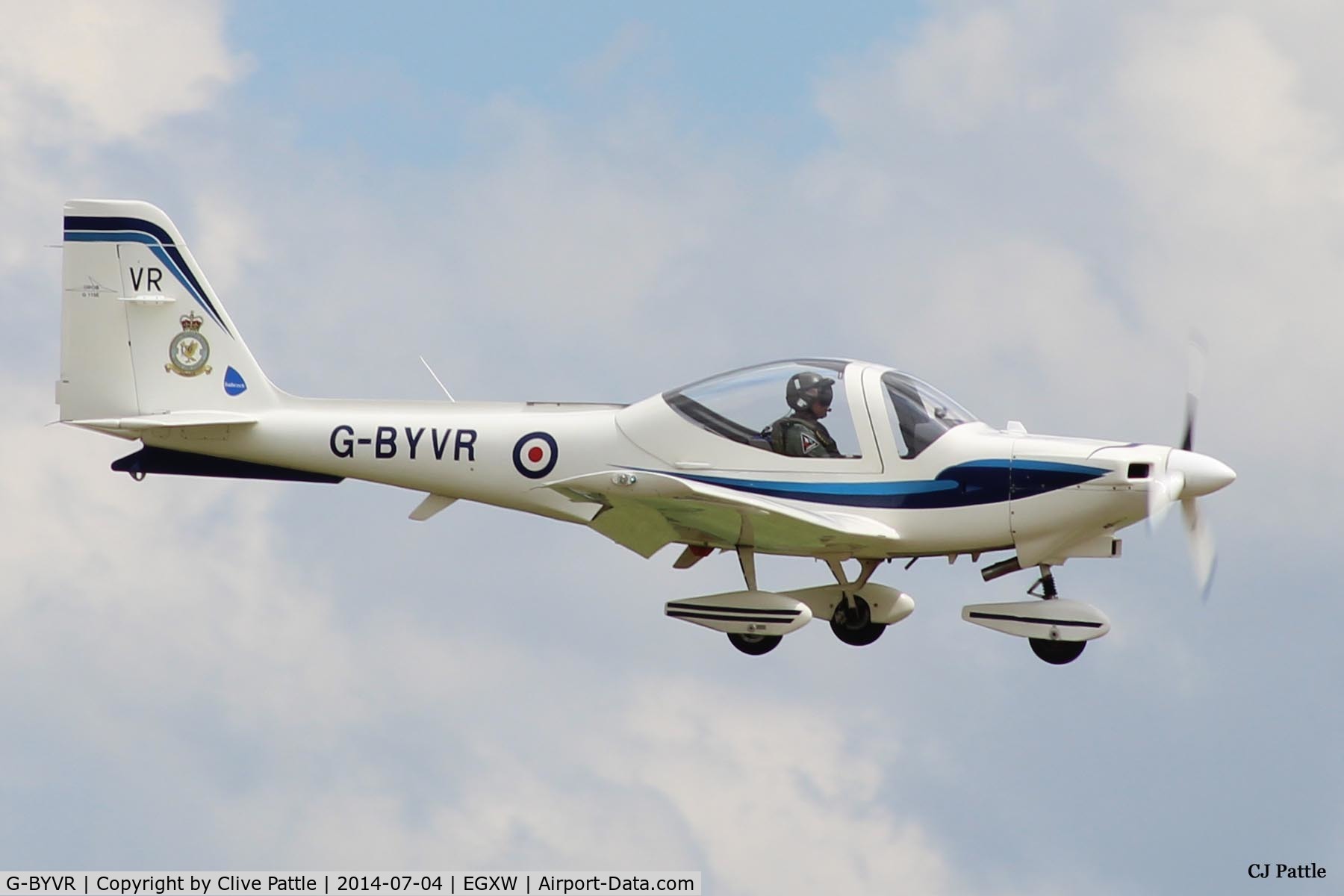G-BYVR, 2000 Grob G-115E Tutor T1 C/N 82127/E, On approach to Waddington Airshow 2014