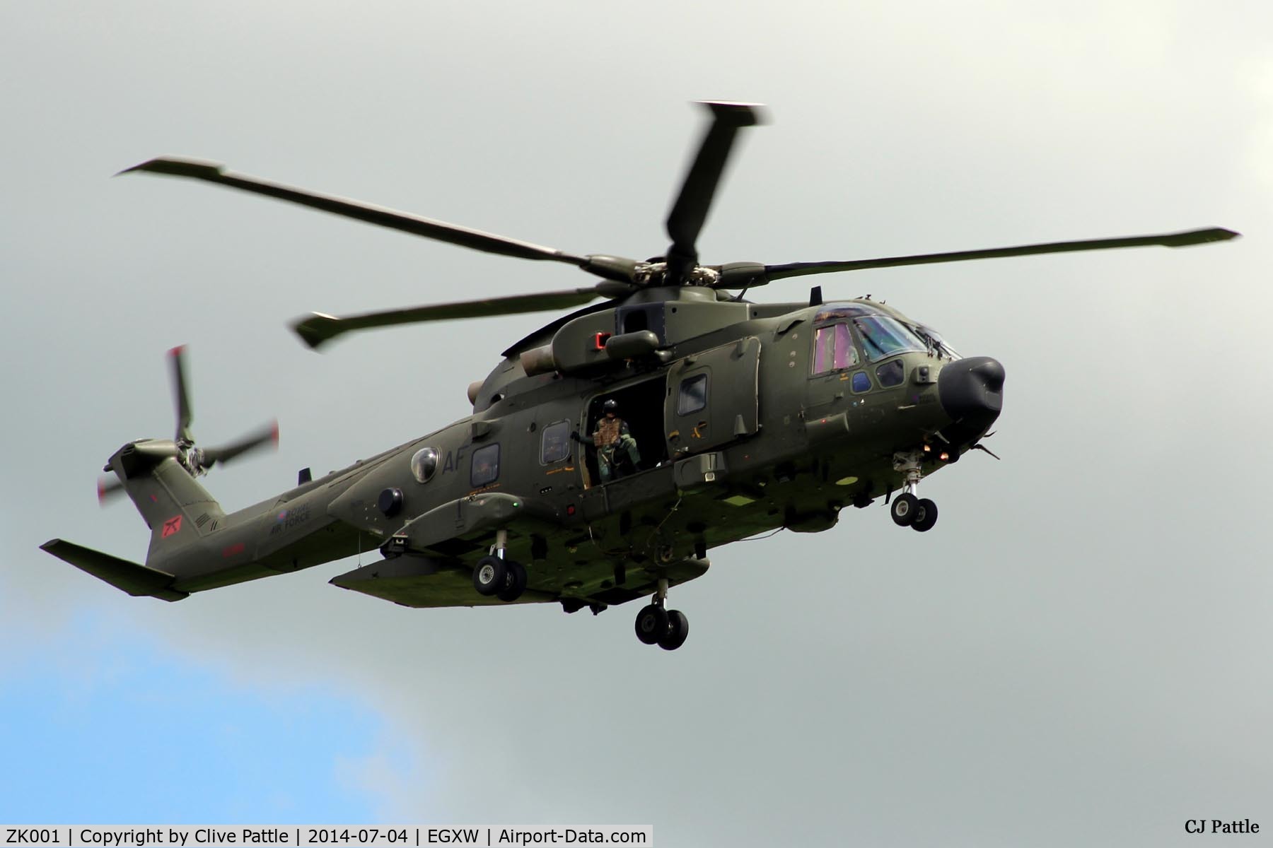 ZK001, 2006 AgustaWestland EH-101 Merlin HC.3A C/N 50160/512011/DEN11, On approach to Waddington Airshow 2014