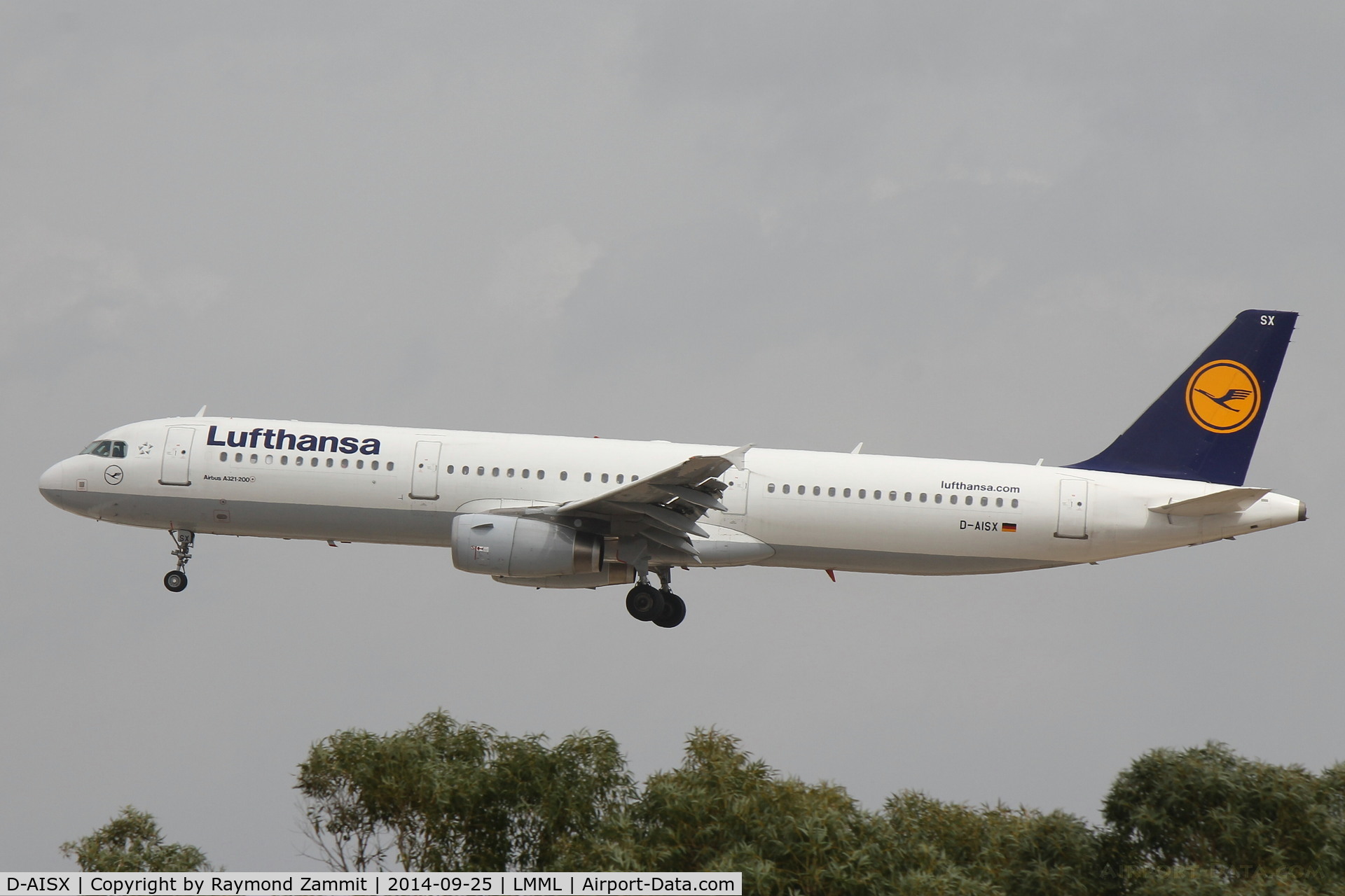D-AISX, 2009 Airbus A321-231 C/N 4073, A321 D-AISX Lufthansa