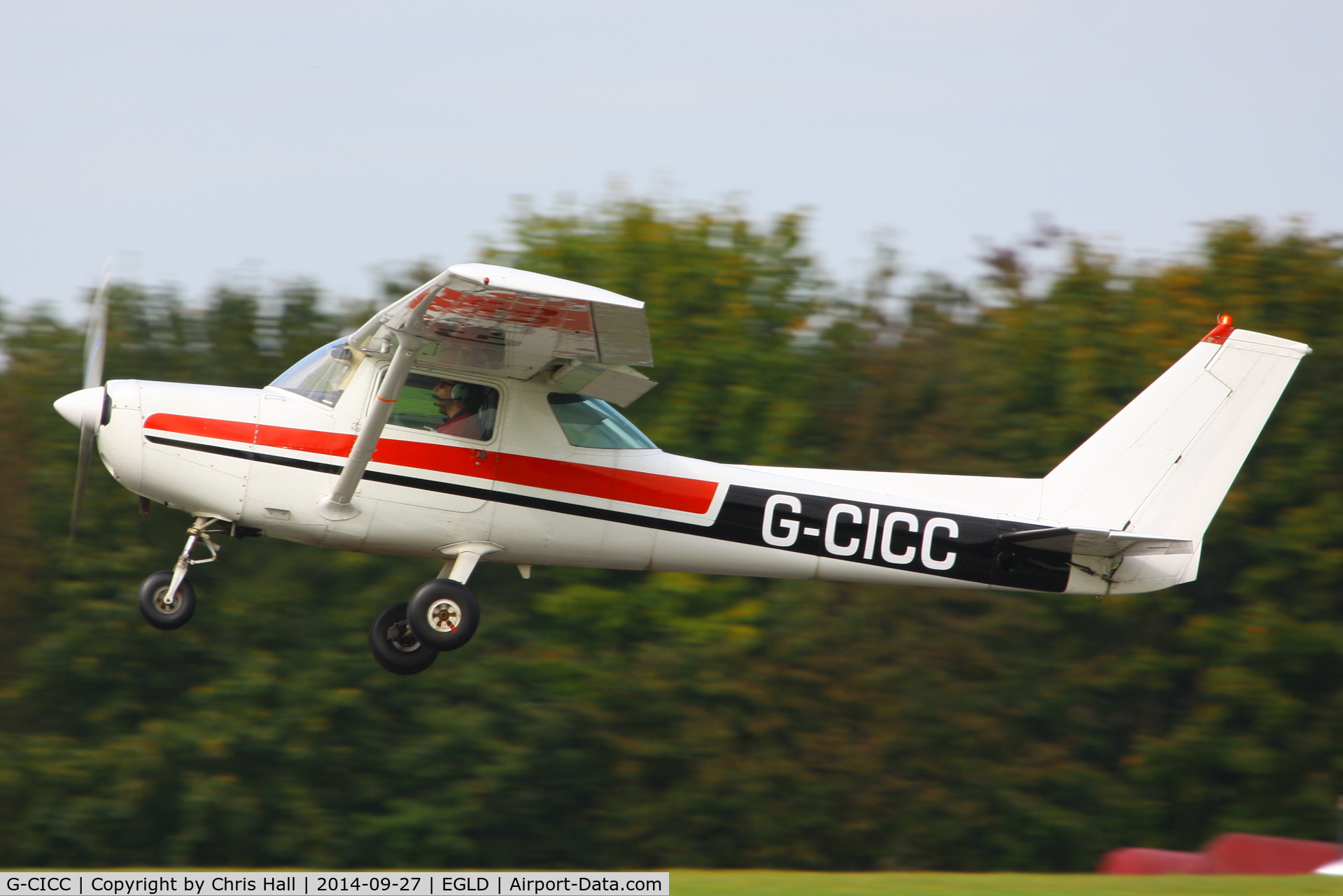 G-CICC, 1981 Cessna 152 C/N 152-85282, The Pilot Centre Ltd