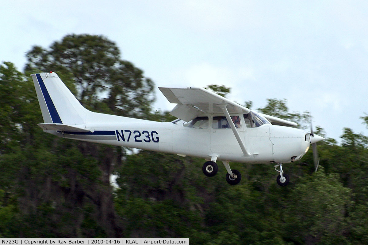 N723G, 1976 Cessna 172N C/N 17268008, Cessna 172N Skyhawk [172-68008] Lakeland-Linder~N 16/04/2010