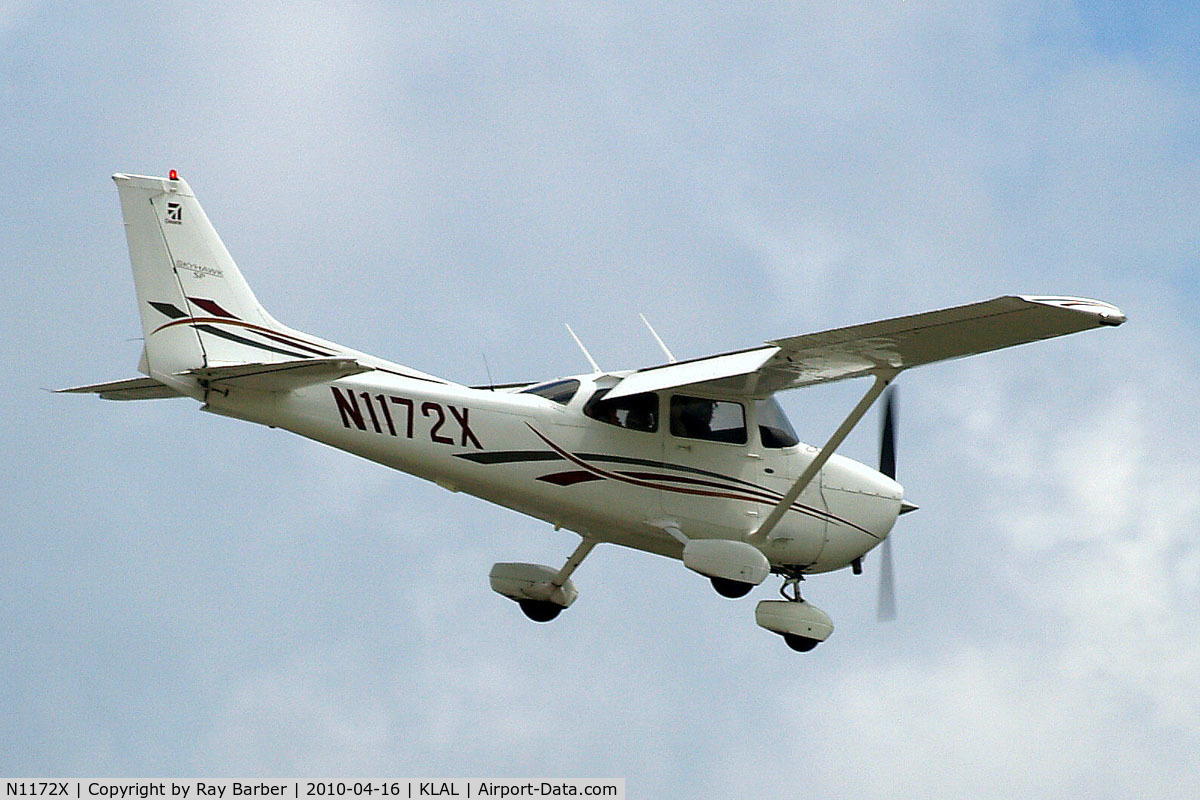 N1172X, 2006 Cessna 172S Skyhawk SP C/N 172S10378, Cessna 172S Skyhawk SP [172S-10378] Lakeland-Linder~N 16/04/2010