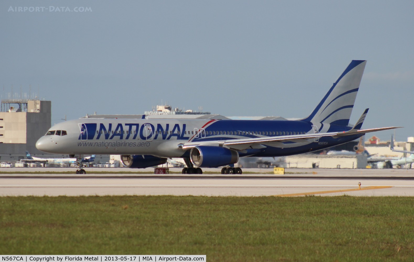 N567CA, 1991 Boeing 757-223 C/N 24608, National 757-200