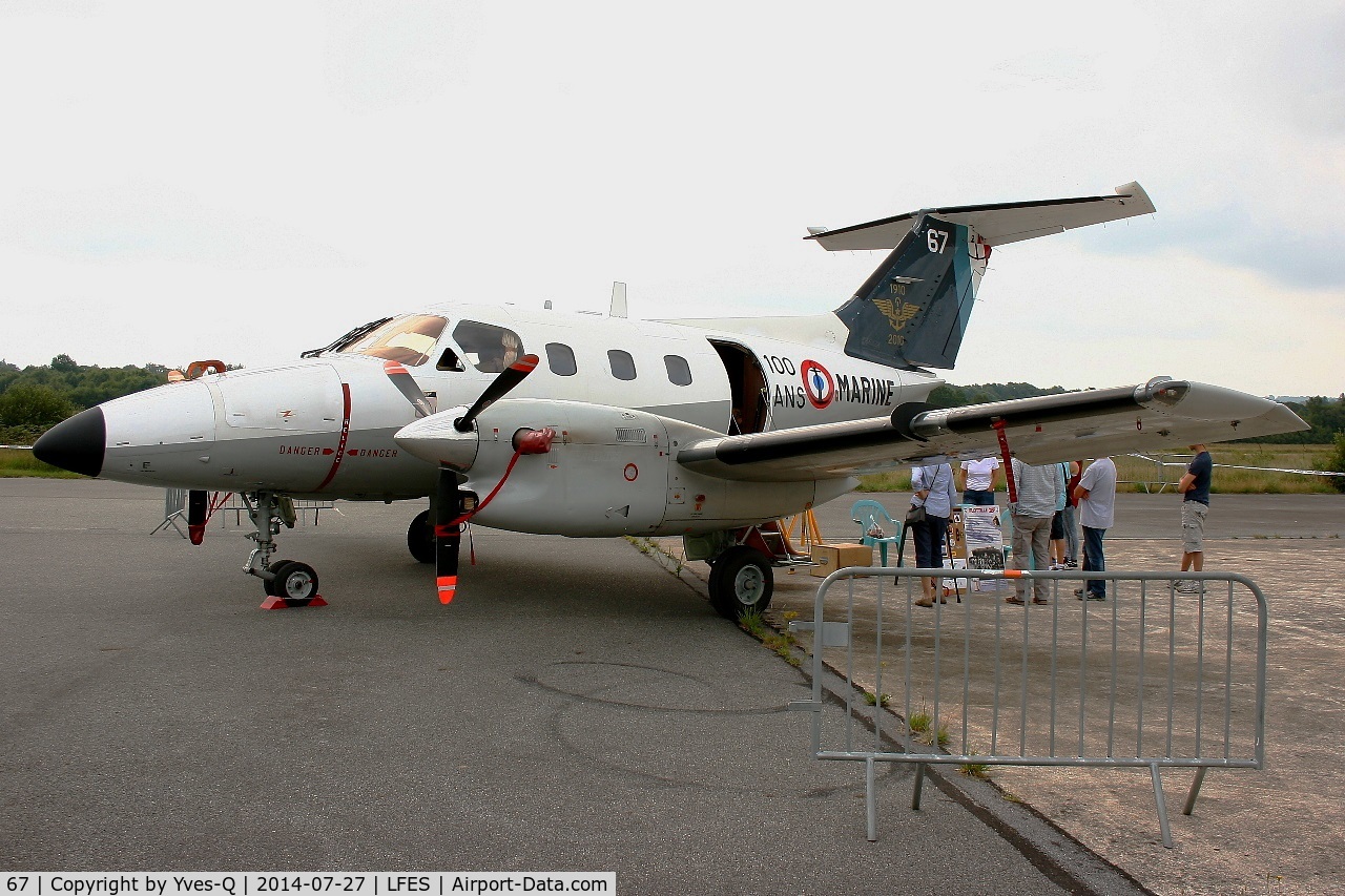 67, Embraer EMB-121AN Xingu C/N 121067, French naval aviation Embraer EMB-121AN Xingu, Static display, Guiscriff airfield (LFES) open day 2014