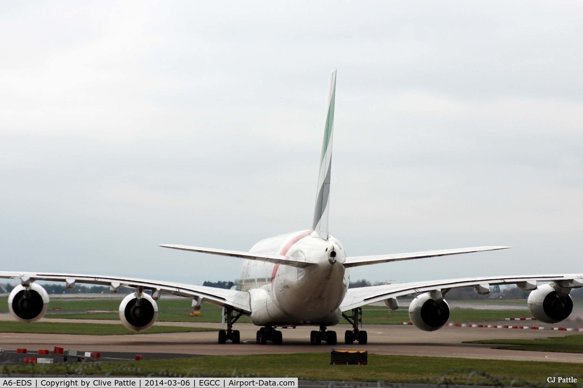 A6-EDS, 2011 Airbus A380-861 C/N 086, Manchester