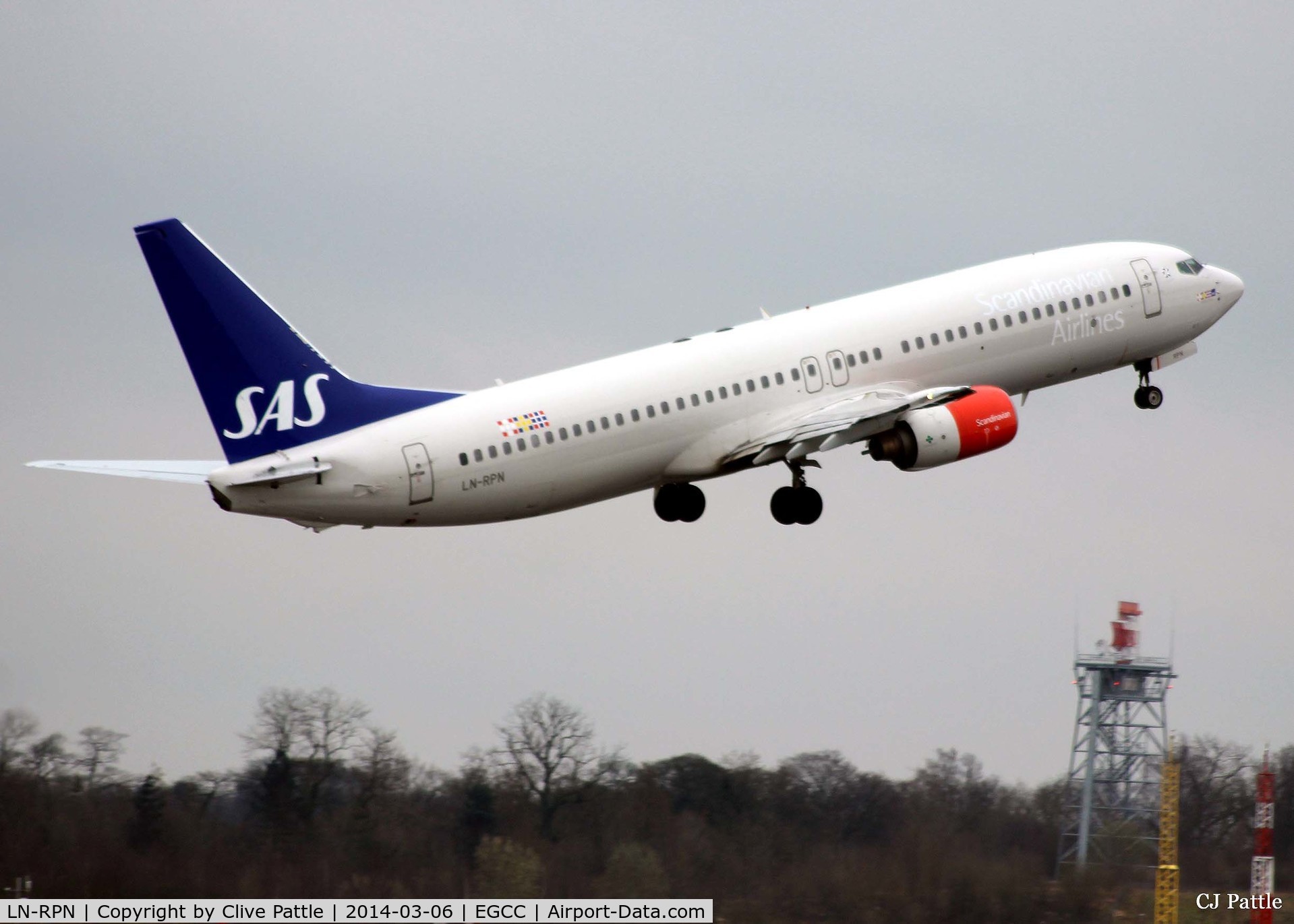 LN-RPN, 2000 Boeing 737-883 C/N 30470, SAS departure from Manchester