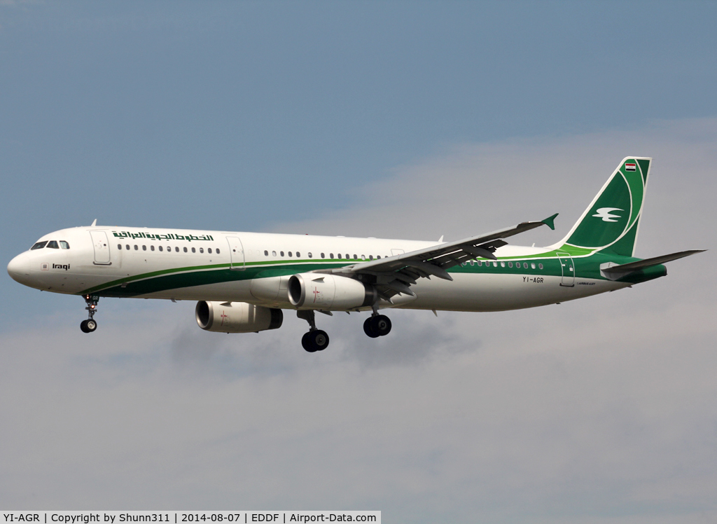 YI-AGR, 2010 Airbus A321-231 C/N 4067, Landing rwy 25L with arab titles in left side