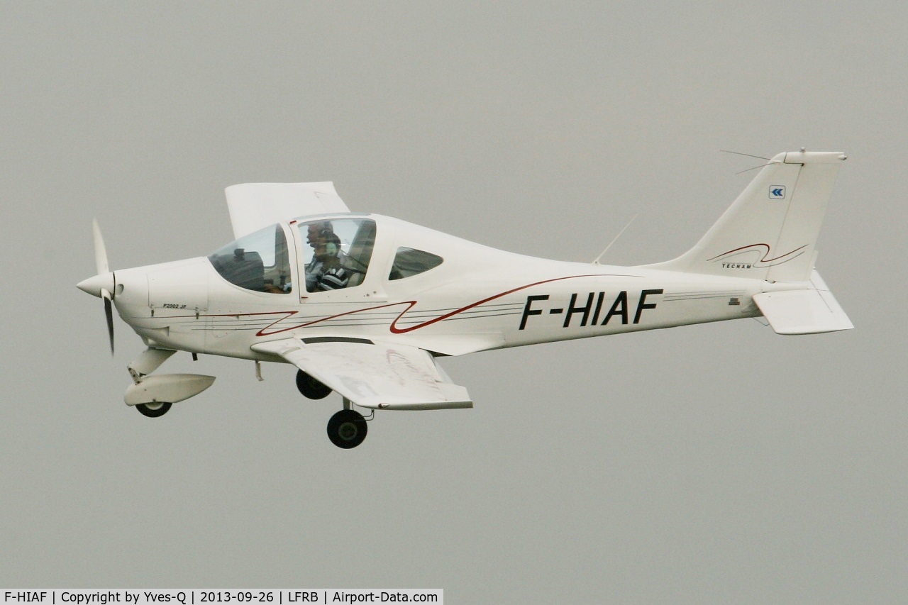 F-HIAF, Tecnam P-2002JF Sierra C/N Not Found F-HIAF, Tecnam P-2002JF Sierra, Training flight, Brest-Bretagne Airport (LFRB-BES)