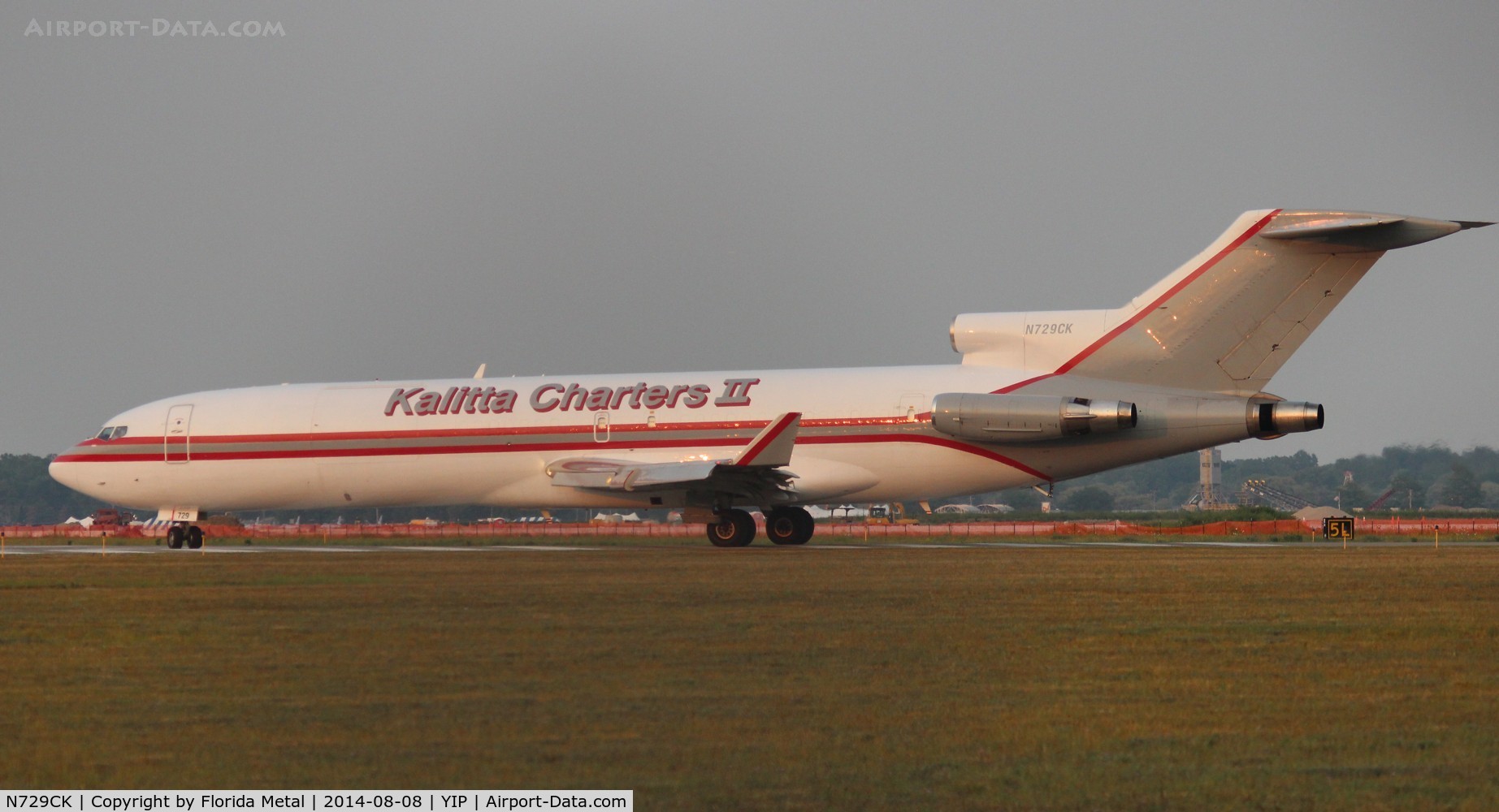 N729CK, 1982 Boeing 727-264 C/N 22982, Kalitta 727