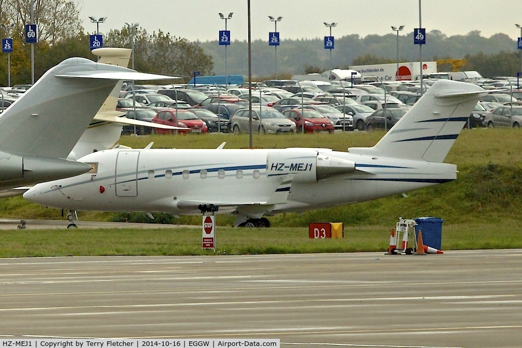 HZ-MEJ1, Canadair Challenger 604 (CL-600-2B16) C/N 5320, Canadair CL-600-2B16, c/n: 5320 at Luton