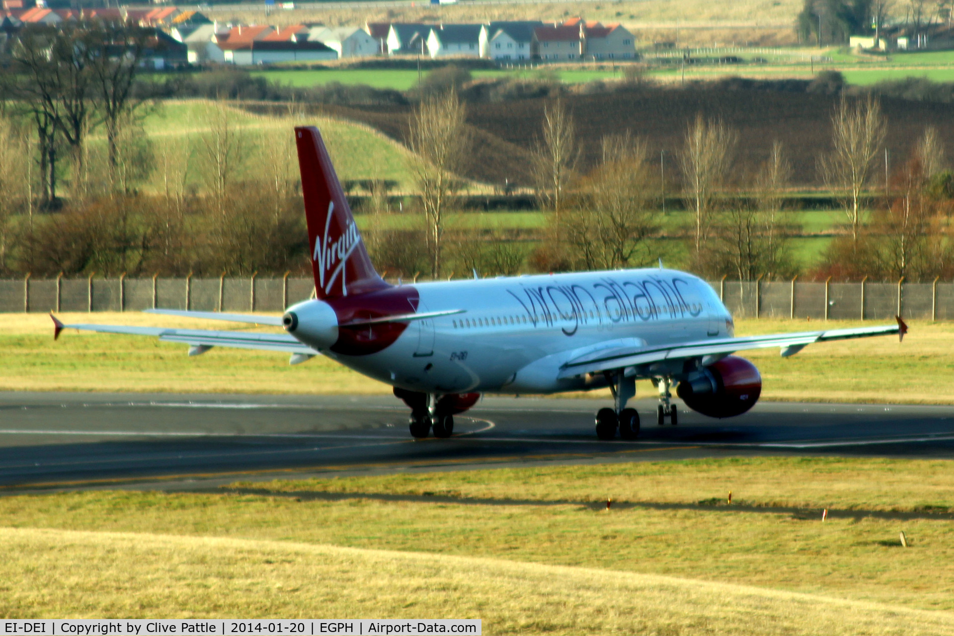 EI-DEI, 2005 Airbus A320-214 C/N 2374, About to take off from Edinburgh