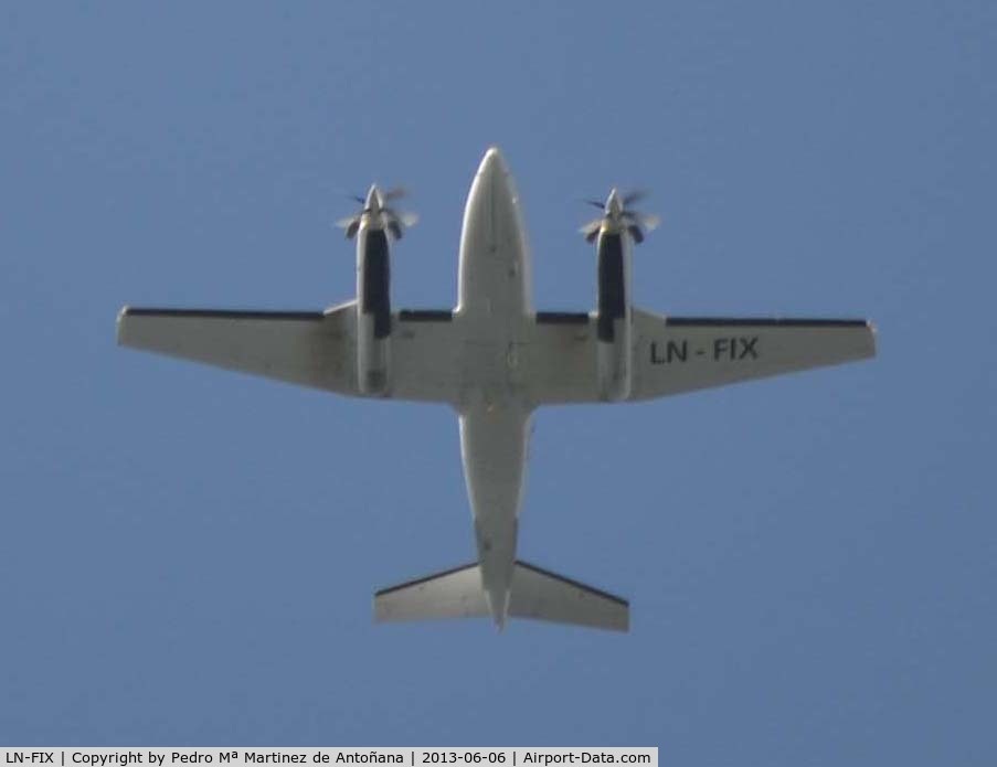 LN-FIX, 2005 Raytheon B200 King Air C/N BB-1898, Stavanger - Noruega
En vuelo