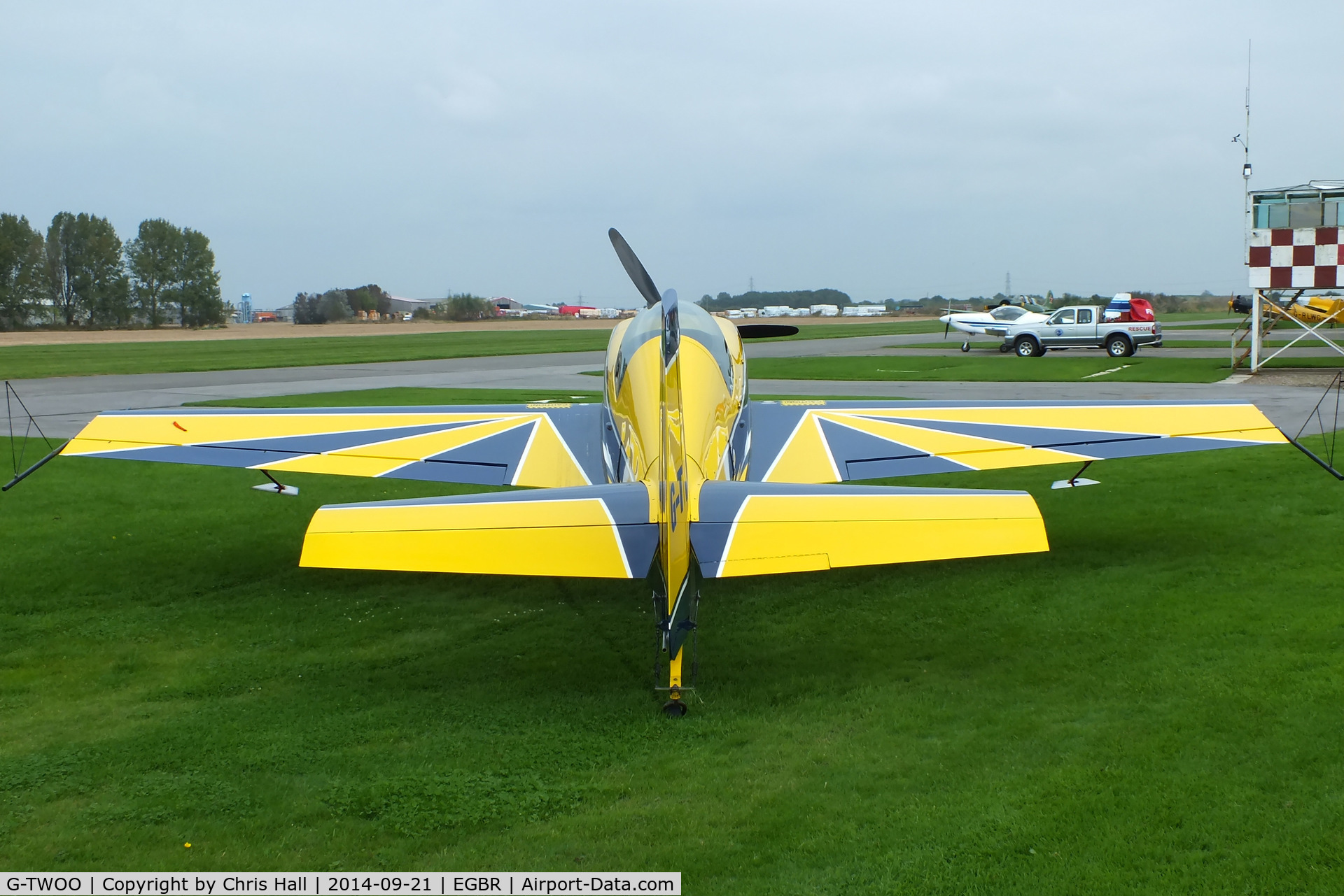 G-TWOO, 1996 Extra EA-300/200 C/N 05, at Breighton's Heli Fly-in, 2014