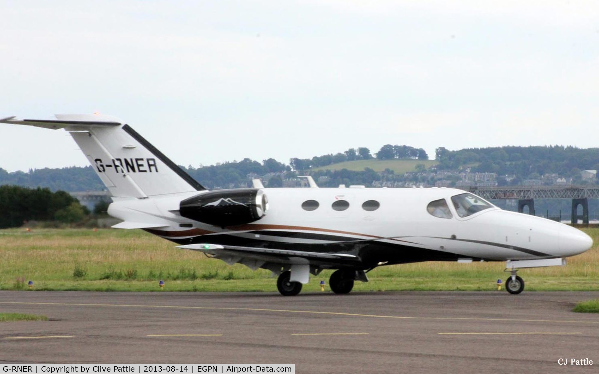 G-RNER, 2012 Cessna 510 Citation Mustang Citation Mustang C/N 510-0409, Departure from Dundee