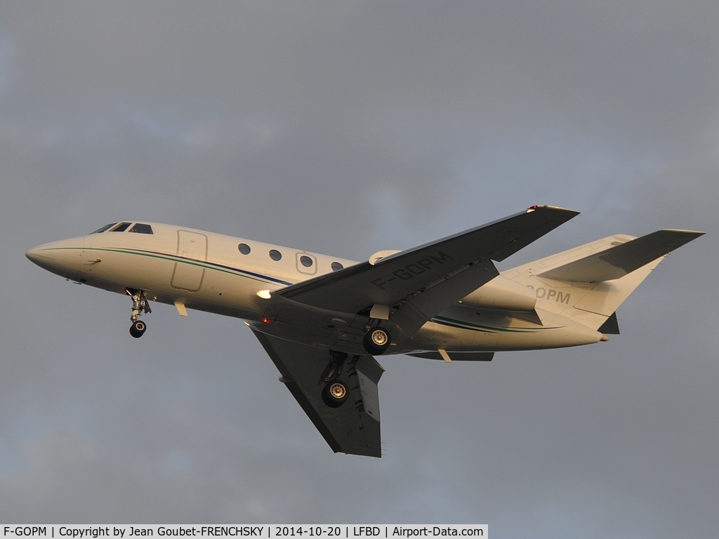 F-GOPM, 1974 Dassault Falcon (Mystere) 20E C/N 302, Michelin Air Service-AEROVISION 356 landing 23