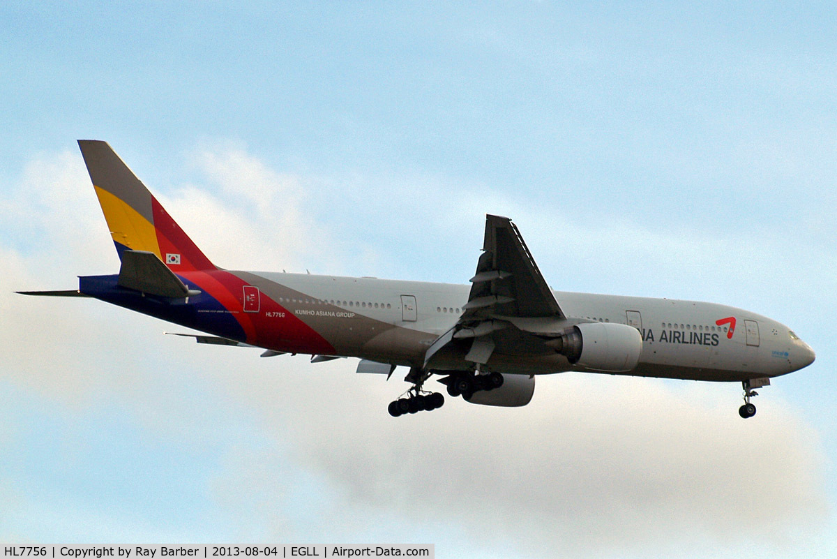 HL7756, Boeing 777-28E/ER C/N 30860/659, Boeing 777-28EER [30860] (Asiana Airlines) Home~G 04/08/2013. On approach 27L.