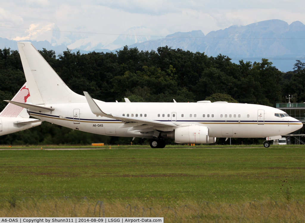 A6-DAS, 2000 Boeing 737-7Z5 BBJ C/N 29858, Ready for take off rwy 23