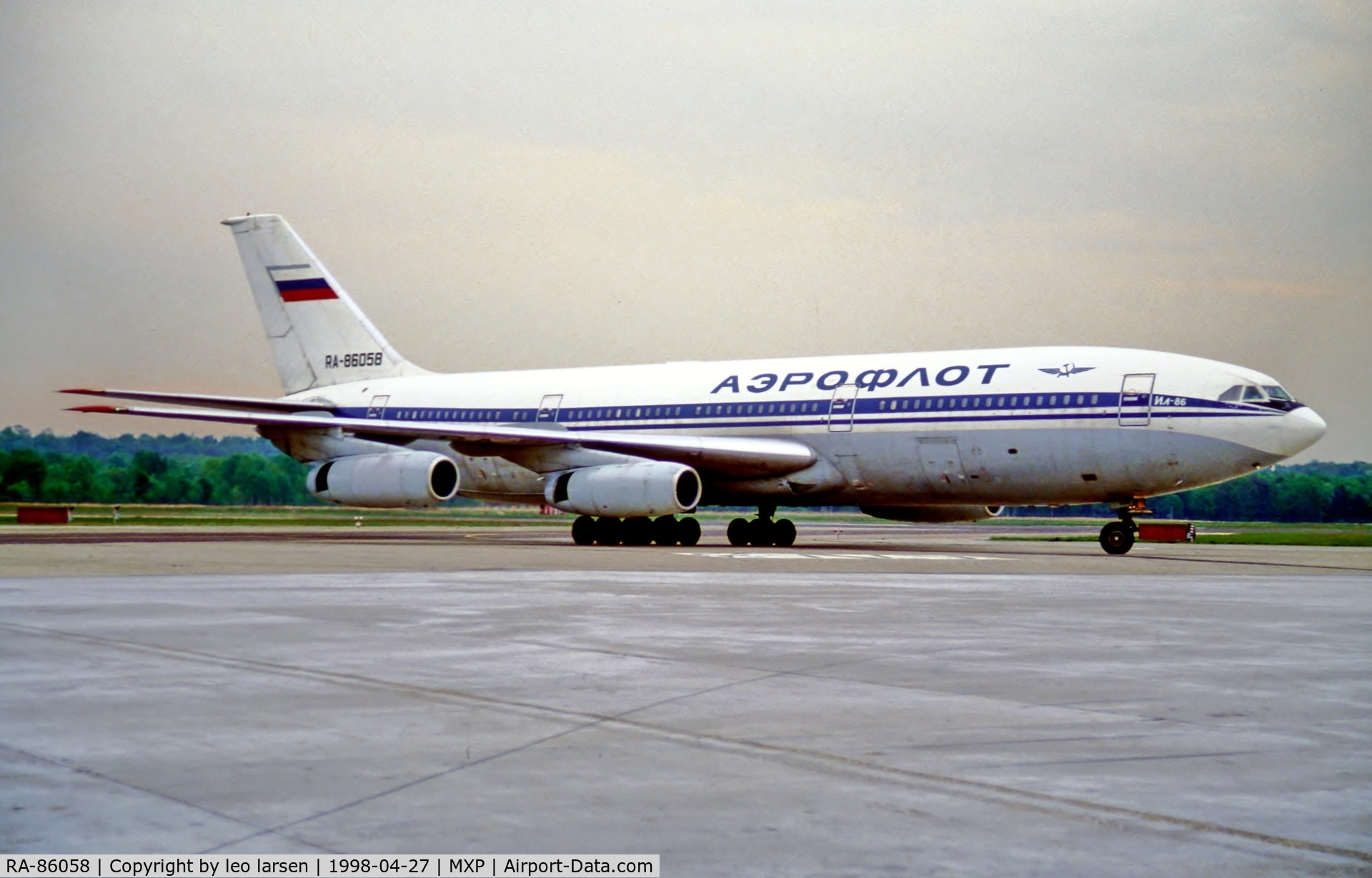 RA-86058, 1983 Ilyushin IL-86 C/N 51483203025, MXP Malpensa Milanon 27.4.98