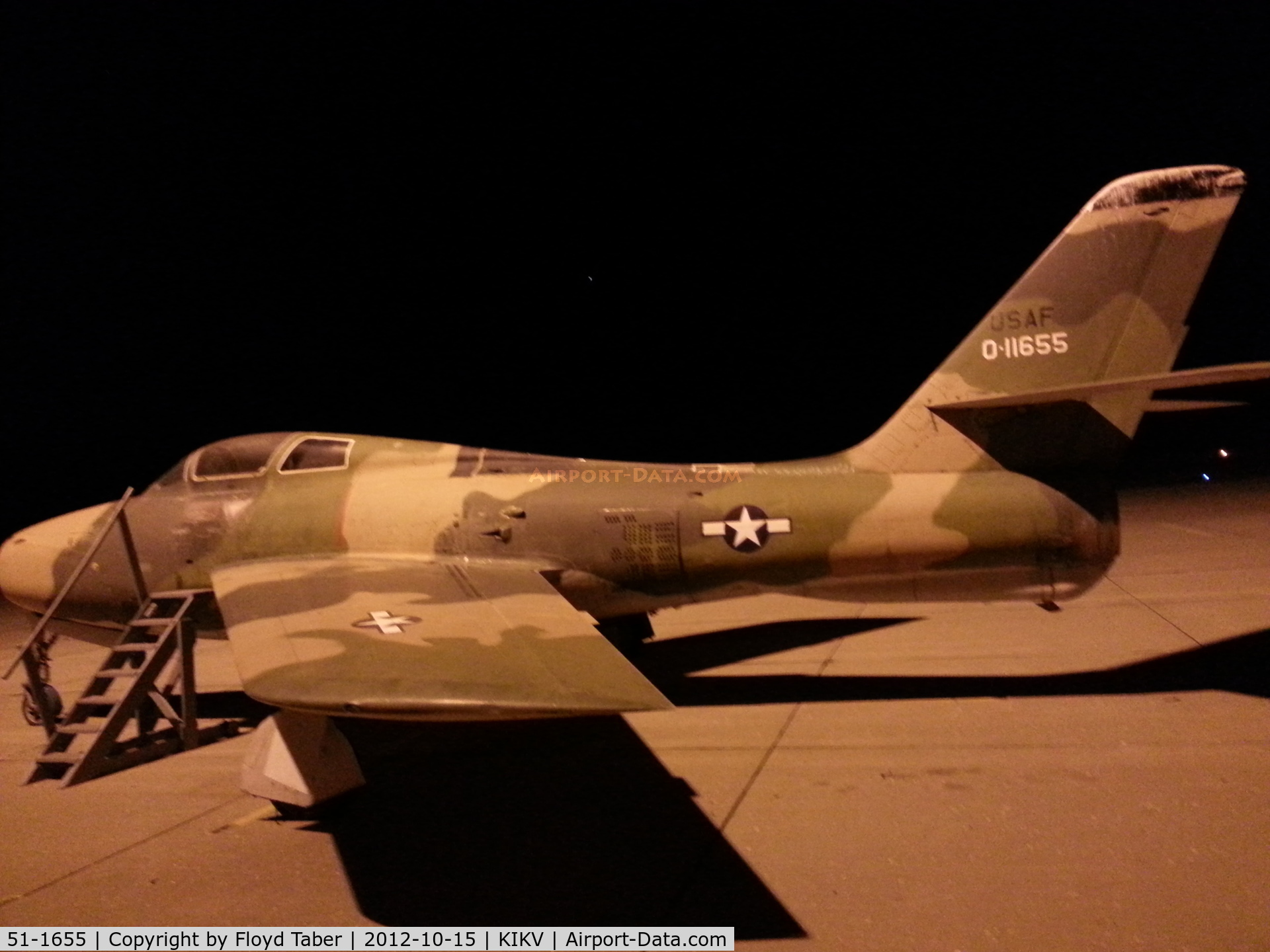 51-1655, 1951 Republic F-84F Thunderstreak C/N 259, Sitting outside to rot