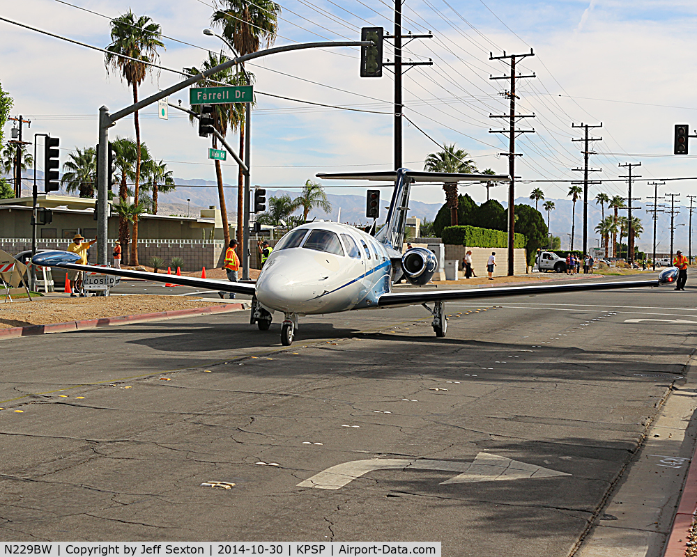 N229BW, 2006 Eclipse Aviation Corp EA500 C/N 000004, Palm Springs
