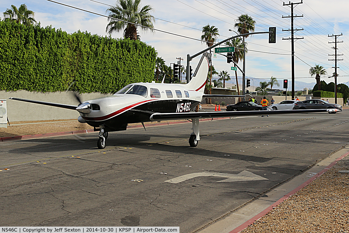 N546C, Raytheon Aircraft Company C90A C/N LJ-1723, Palm Springs