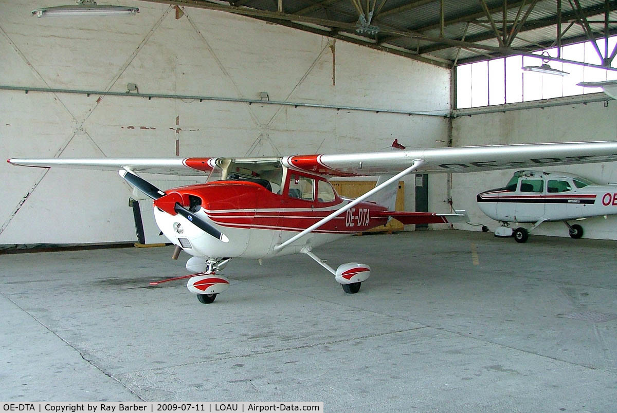 OE-DTA, Reims F172L Skyhawk C/N 0857, R/Cessna F.172L Skyhawk [0857] Stockerau~OE 11/07/2009