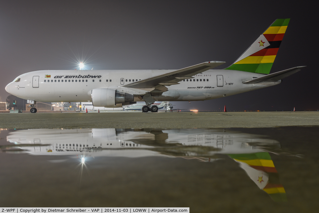 Z-WPF, 1990 Boeing 767-2N0ER C/N 24867, Air Zimbabwe 767-200