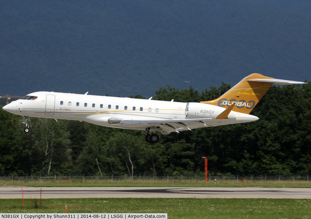N381GX, 2012 Bombardier Global 6000 (BD-700-1A10) C/N 9381, Landing rwy 23