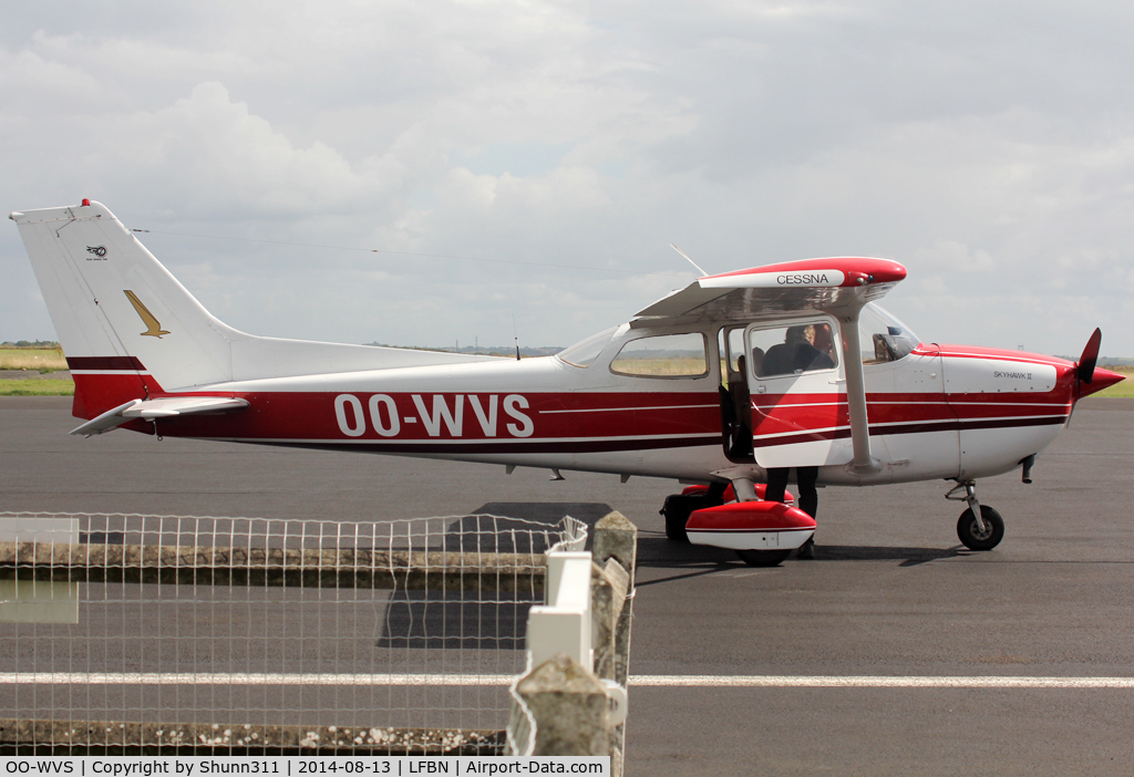OO-WVS, 1978 Cessna 172N C/N 17269394, Arriving from flight...