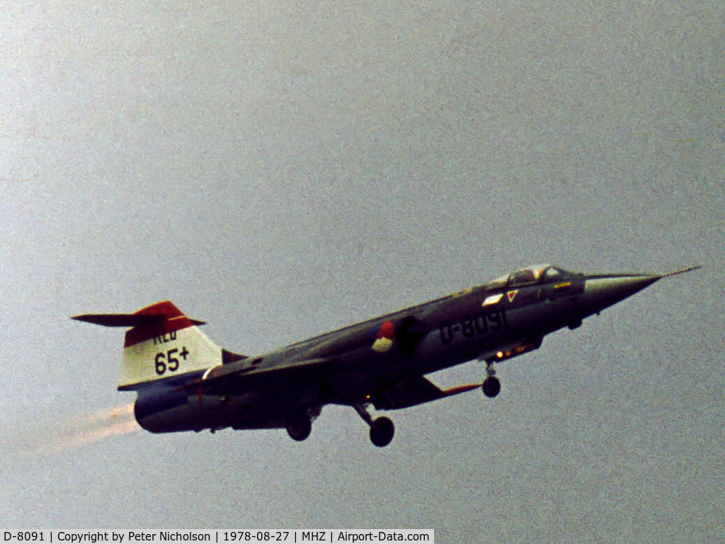 D-8091, 1963 Lockheed F-104G Starfighter C/N 683-8091, F-104G Starfighter with 65th anniversary markings for 322/323 Squadrons Royal Netherlands Air Force in action at the 1978 RAF Mildenhall Air Fete.
