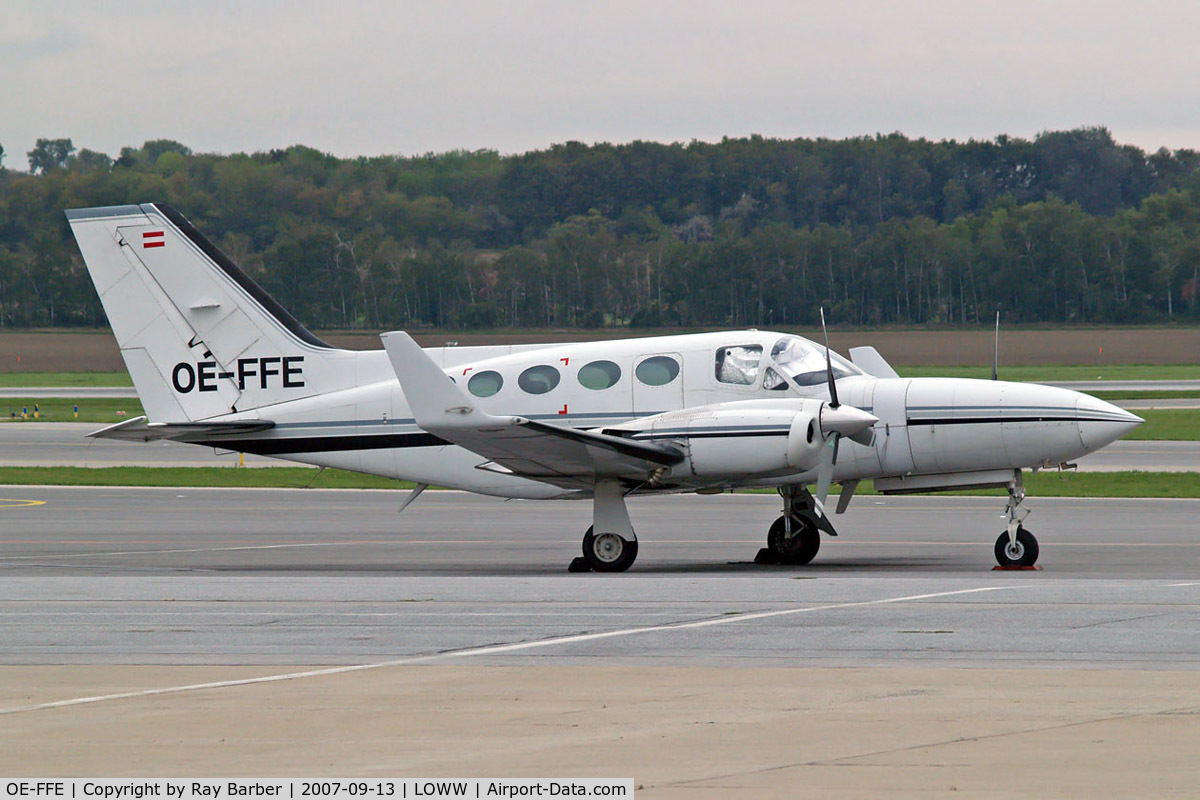 OE-FFE, Cessna 421C Golden Eagle C/N 421C0120, Cessna 421C Golden Eagle [421C-0120] Vienna-Schwechat~OE 13/09/2007