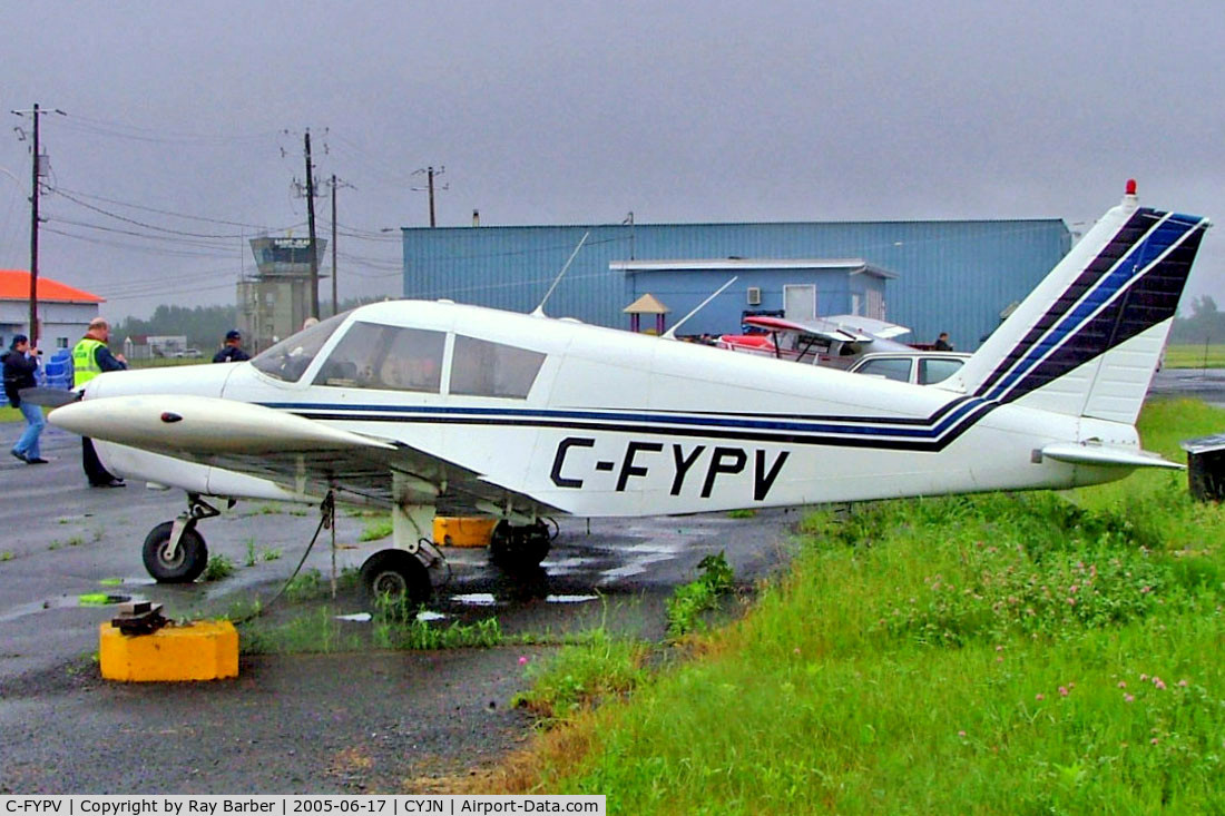 C-FYPV, 1969 Piper PA-28-140 C/N 28 25917, Piper PA-28-140 Cherokee B [28-25917] St. Jean~C 17/06/2005