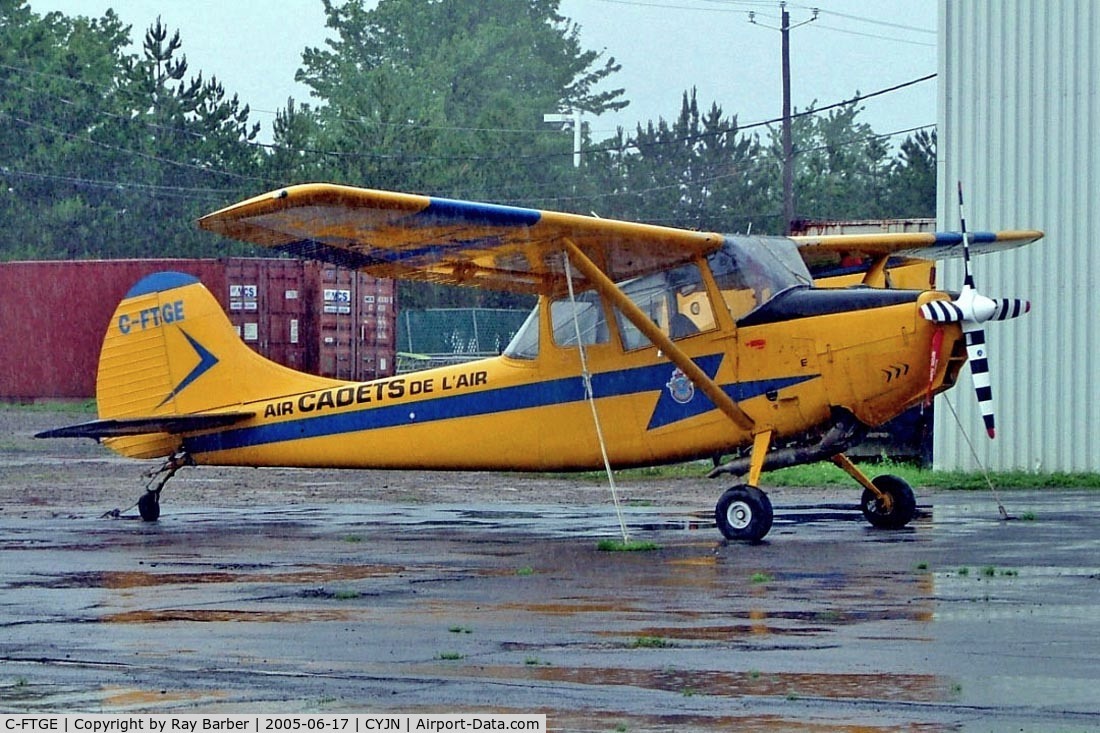 C-FTGE, 1953 Cessna 305A C/N 23477, Cessna L-19A Bird Dog [23477] (Royal Canadian Air Cadets / Air Cadets de L Air ) St. Jean~C 17/06/2005