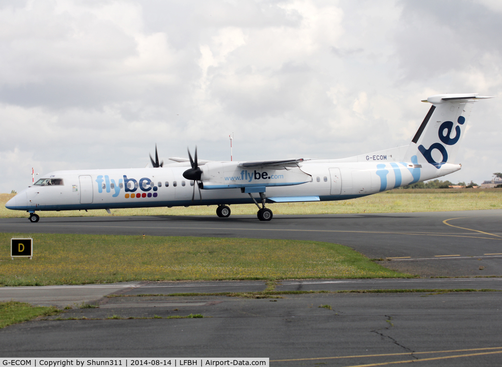 G-ECOM, 2008 De Havilland Canada DHC-8-402Q Dash 8 C/N 4233, Taxiing for departure...