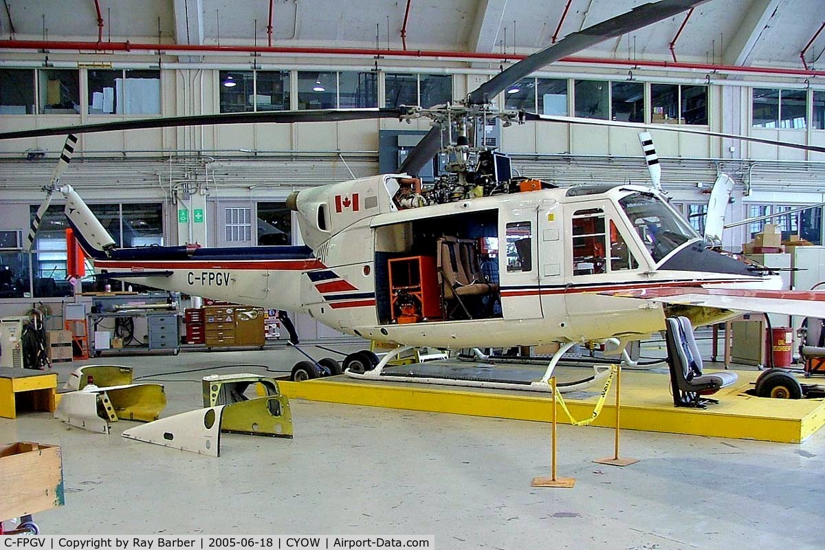 C-FPGV, Bell 412 C/N 36034, Bell 412HP [36034] (National Research Council) Ottawa-Macdonald Cartier International~C 18/06/2005