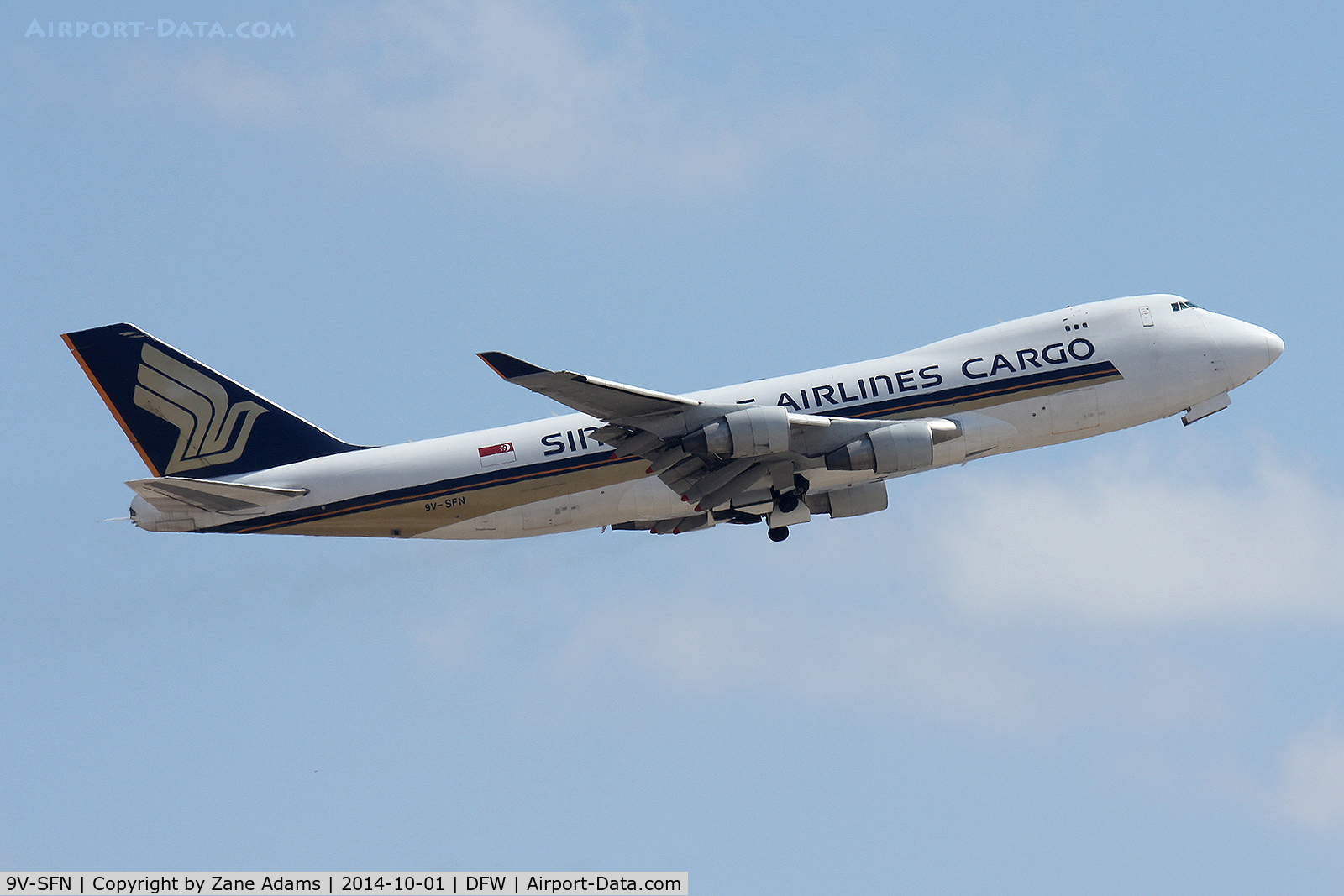 9V-SFN, 2004 Boeing 747-412F/SCD C/N 32899, Departing DFW Airport