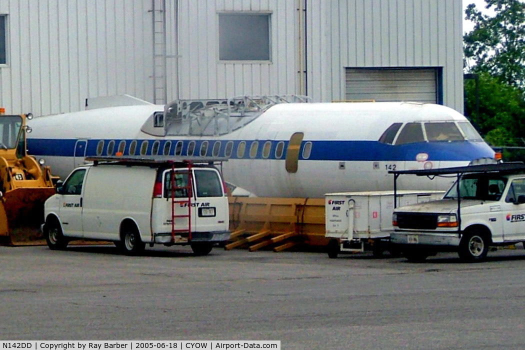 N142DD, 1987 ATR 42-300 C/N 040, Aerospatiale ATR-42-312 [040] (Ex American Eagle) Ottawa-Macdonald Cartier International~C 18/06/2005. Stored for spares use now cancelled.