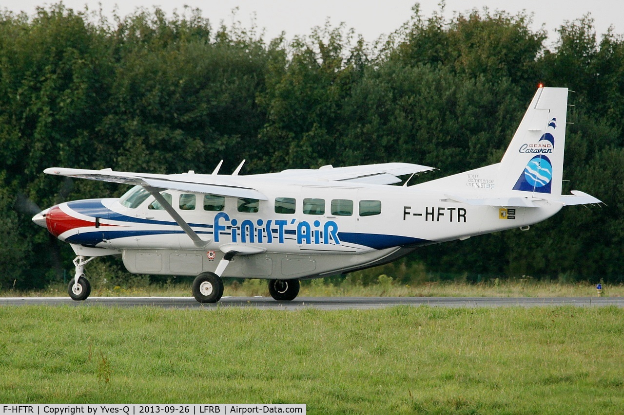 F-HFTR, 2008 Cessna 208B Grand Caravan C/N 208B-2041, Cessna 208B Grand Caravan, Take off rwy 25L, Brest-Bretagne airport (LFRB-BES)
