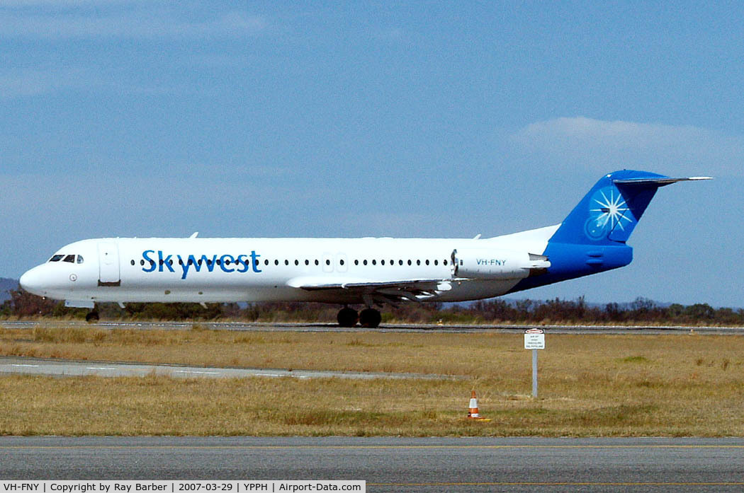 VH-FNY, 1994 Fokker 100 (F-28-0100) C/N 11484, Fokker F-100 [11484] (Skywest Airlines (Pty)) Perth Int'l~VH 29/03/2007